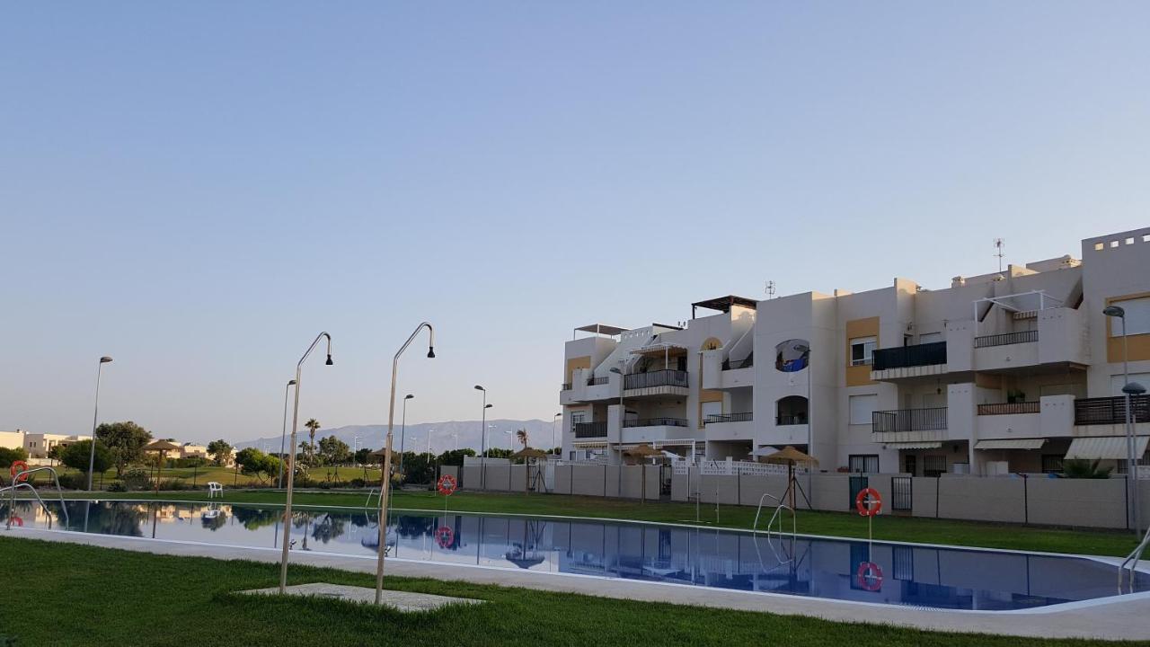 Apartments Sol De Almeria Golf Y Playa Ретамар Екстер'єр фото