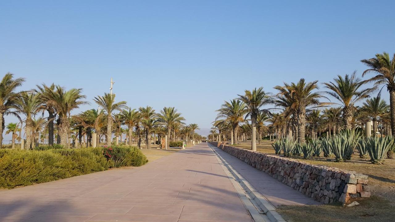 Apartments Sol De Almeria Golf Y Playa Ретамар Екстер'єр фото